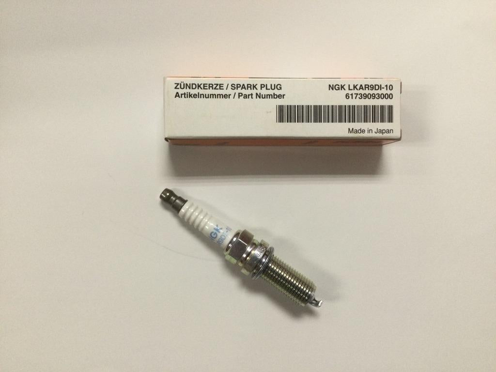 BUJIA LKAR9DI-10 KTM