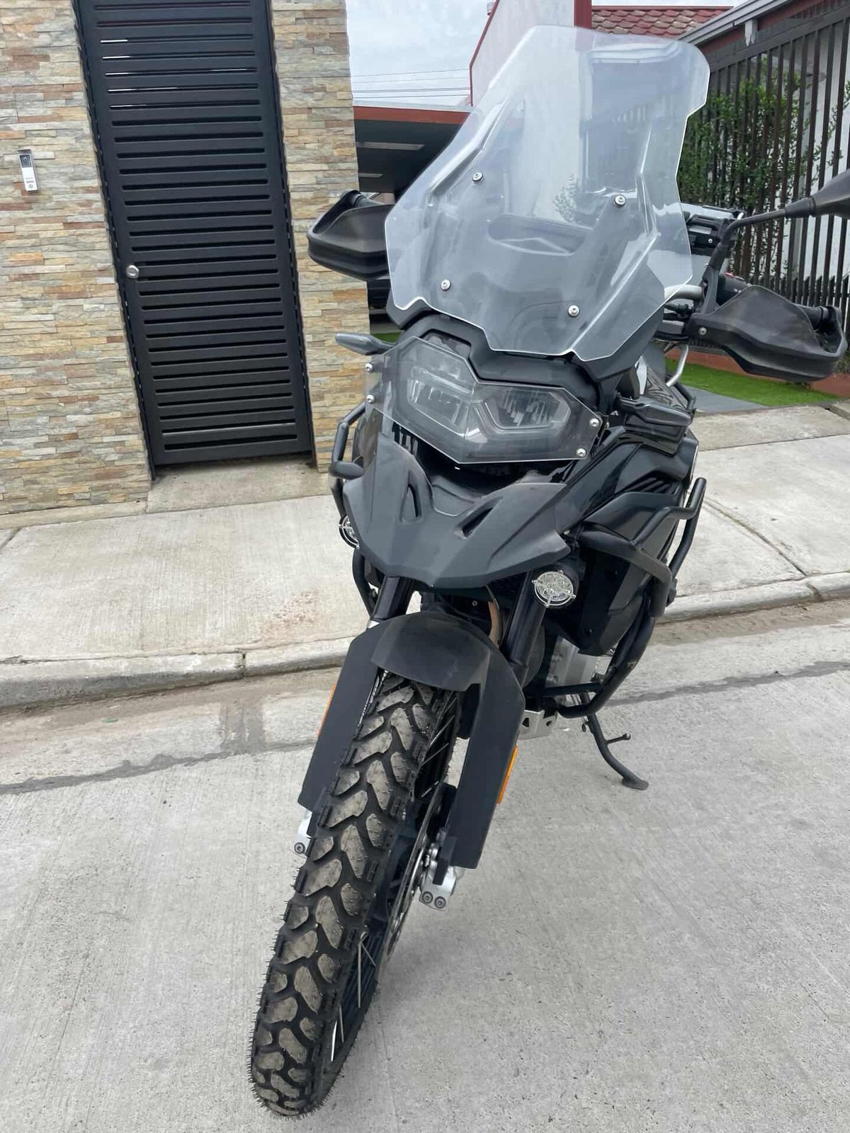 BMW F850 - imagen 3